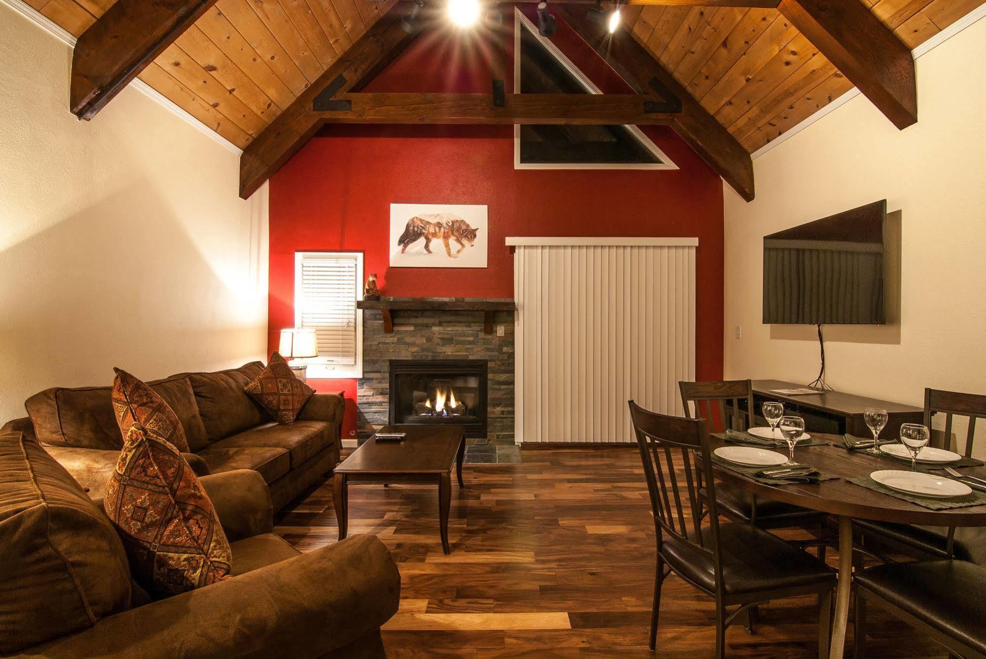 אינקליין וילג' North Lake Lodges & Villas מראה חיצוני תמונה