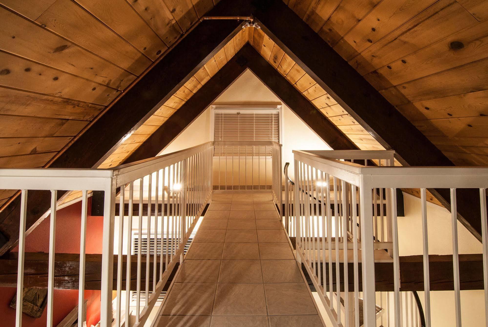 אינקליין וילג' North Lake Lodges & Villas מראה חיצוני תמונה